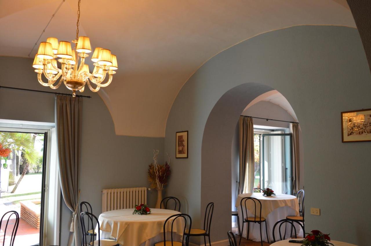 Le Stanze Dei Mori - Quadrupla Con Bagno Privato Bed & Breakfast Mascalucia Exterior photo
